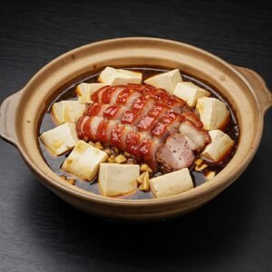 Tofu con Puerco Asado en Cacerola